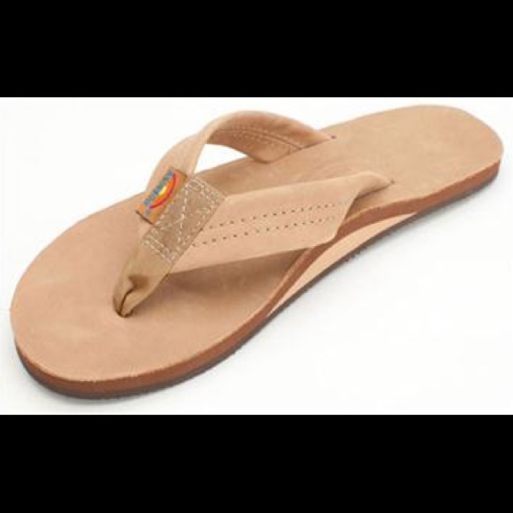 BRAND NEW RAINBOWS W/ TAGS- Sierra Brown Size M